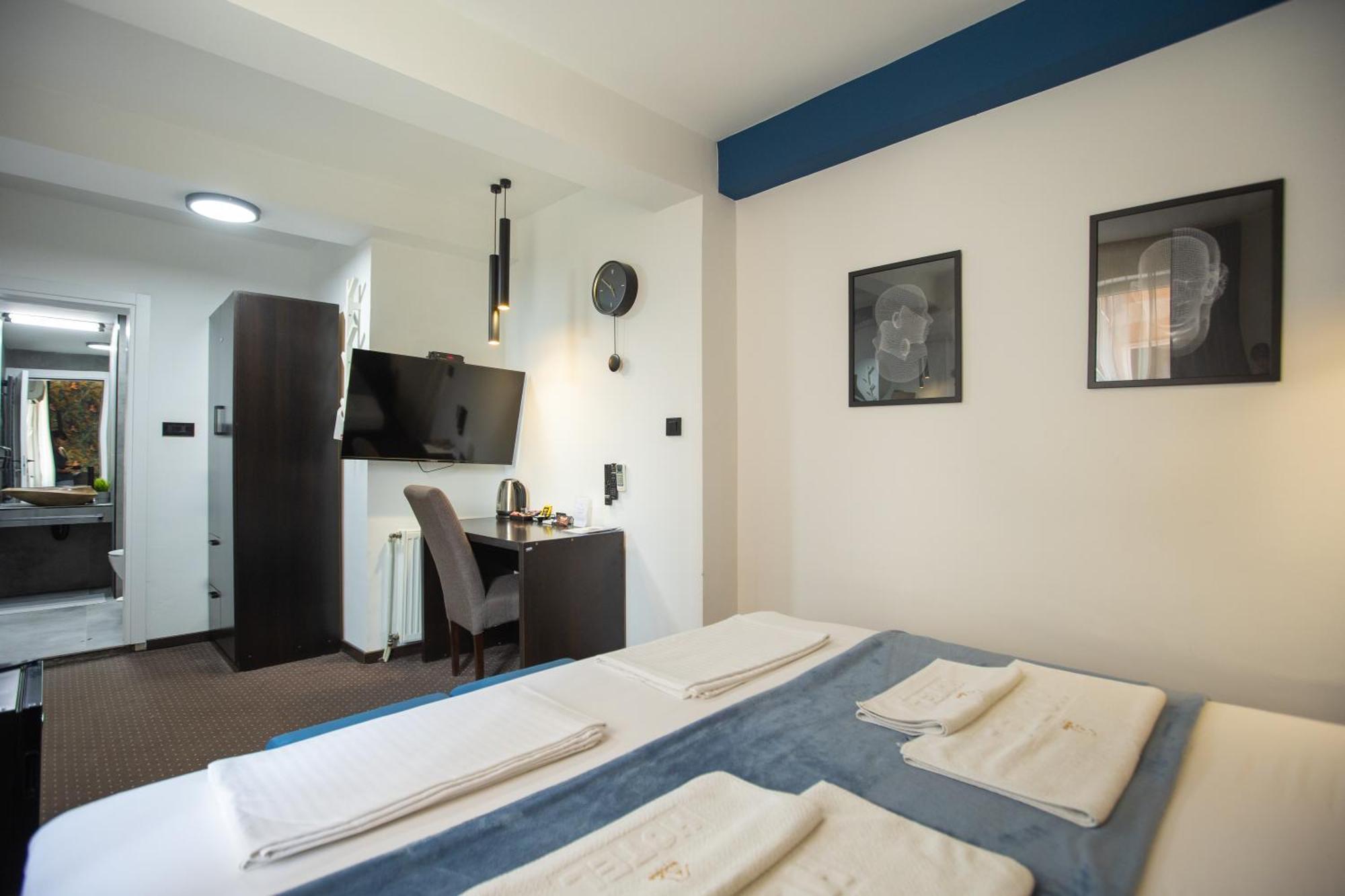 4 Rooms Apartments Ниш Экстерьер фото